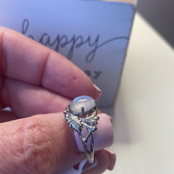 Genuine Natural Imported Moonstone .925 Sterling Silver Ring - Picture 6 of 6